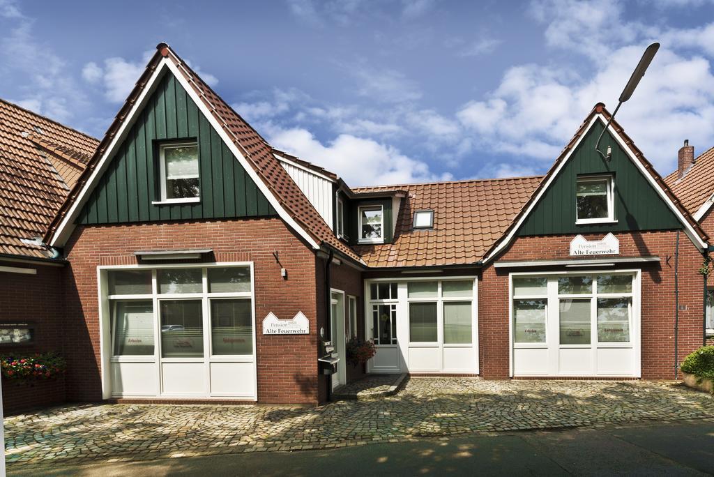 Pension Alte Feuerwehr ชุททอร์ฟ ภายนอก รูปภาพ